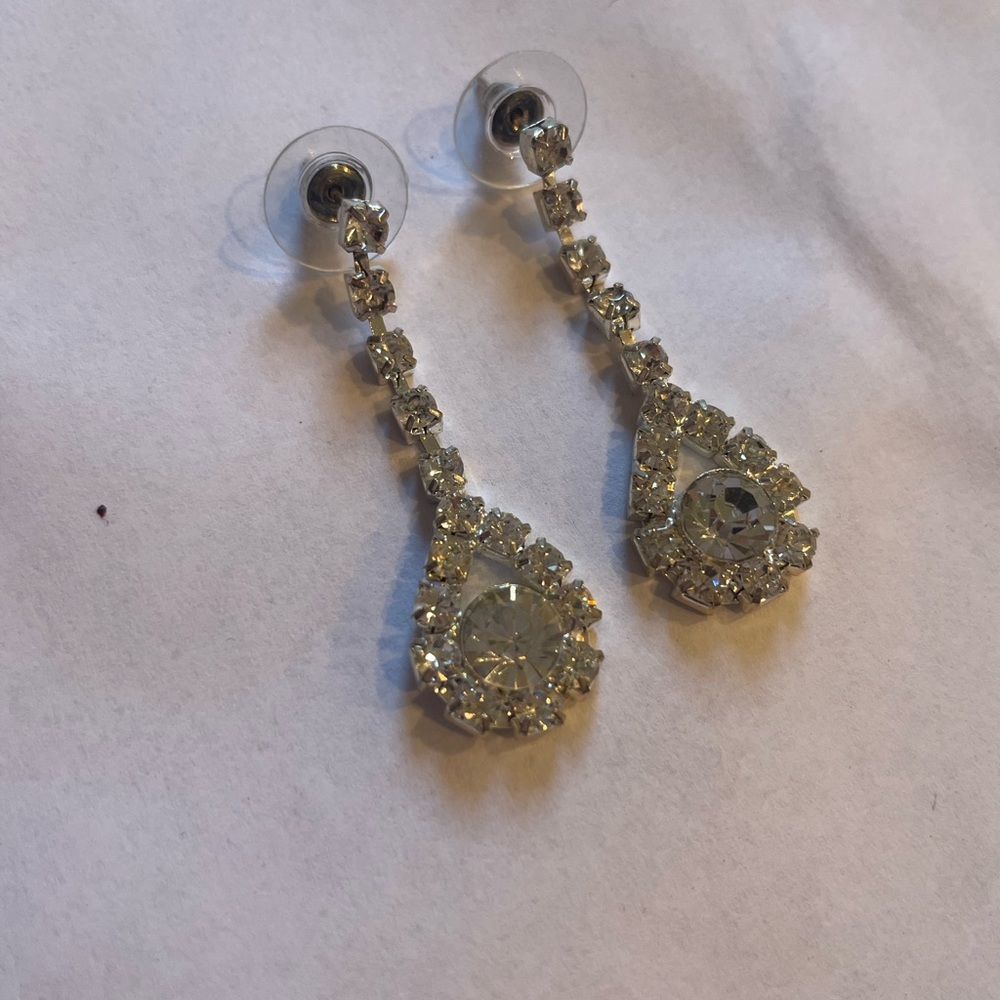 Elegant Silver Drop Earrings
